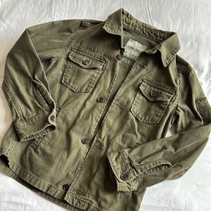 Zara Boys Tan Button militar Down Shirt